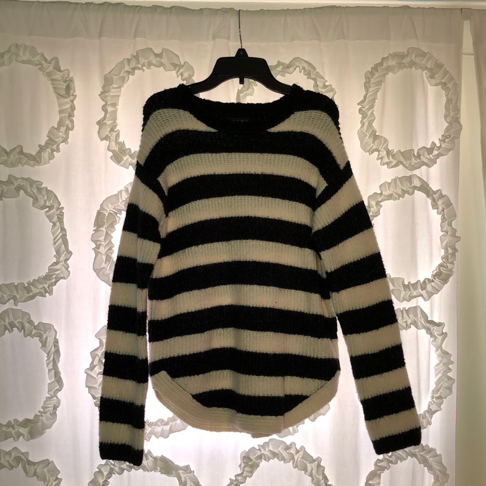 Black and White Striped Sweater!